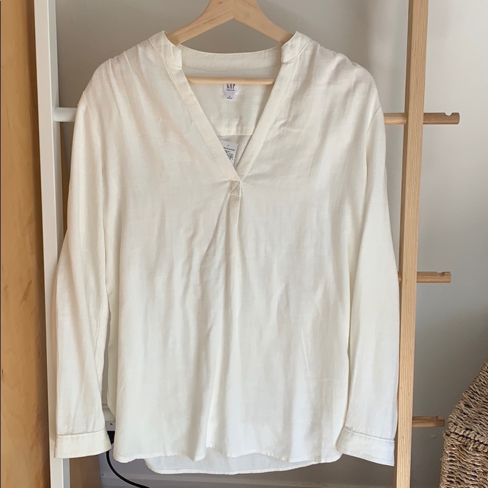 NWT GAP Maternity Split Neck Popover Shirt Small